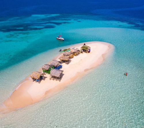 VIVE LA MAGIA DE CAYO ARENA