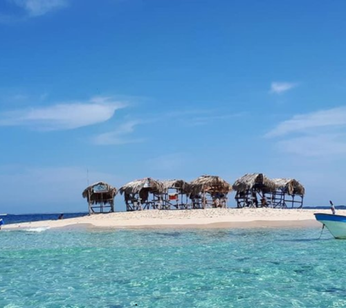 VIVE LA MAGIA DE CAYO ARENA