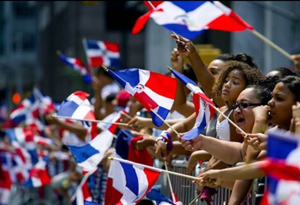Dominicanos de la diáspora. Aquí estamos pa’ lo que se les ocurra.